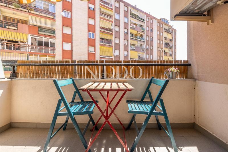 Foto 441ca1f2-8fe1-486e-b9f1-a62f4623178e. Piso luminoso piso reformado con terraza en Progrés Rubí