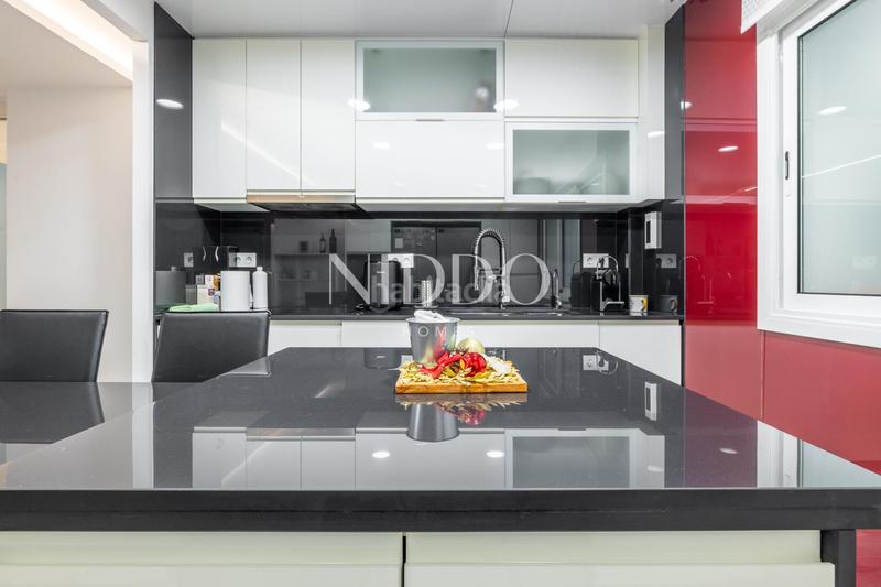 Foto 6d34679b-8317-41d5-a33b-bfd08c5963e5. Piso luminoso piso reformado con terraza en Progrés Rubí