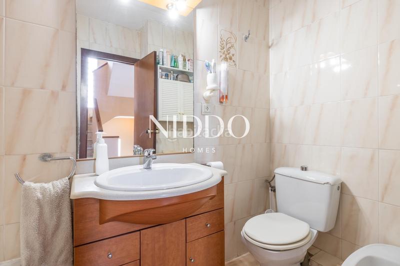 Foto 3461ffe8-b4a5-4f42-8d55-c420d3e5d52e. Casa adosada espectacular casa en sant domenec en Sant Cugat del Vallès