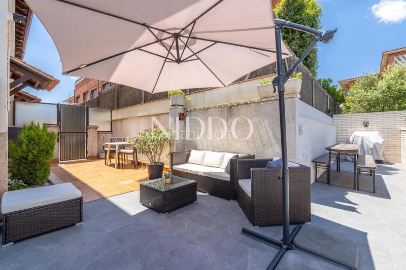 Foto 451a558c-e2ba-49af-a481-4419354f4f8c. Casa adosada espectacular casa en sant domenec en Sant Cugat del Vallès