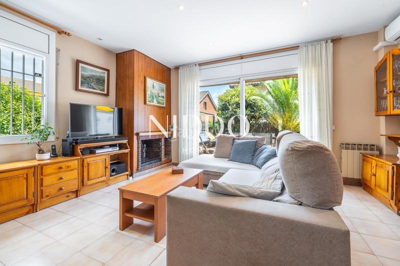 Foto ae9e0093-88cc-4748-892f-ca87908cef27. Casa adosada espectacular casa en sant domenec en Sant Cugat del Vallès