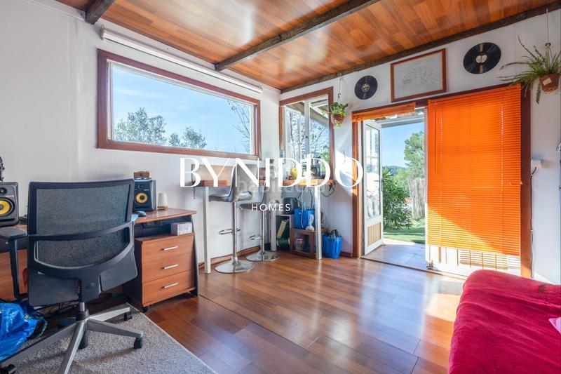 Foto 1234ffb7-bed3-4e05-a7fd-212b28ab4b14. Casa amb calefacció aparcament a Les Planes Sant Cugat del Vallès