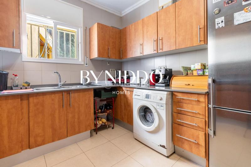 Foto 31e0a493-ab14-483d-b48f-cc1b5047d3fa. Casa amb calefacció aparcament a Les Planes Sant Cugat del Vallès