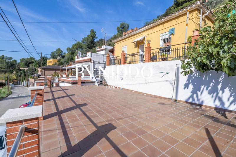 Foto 45b75958-0bd5-42c8-a9ca-6ee5149b4abf. Casa amb calefacció aparcament a Les Planes Sant Cugat del Vallès