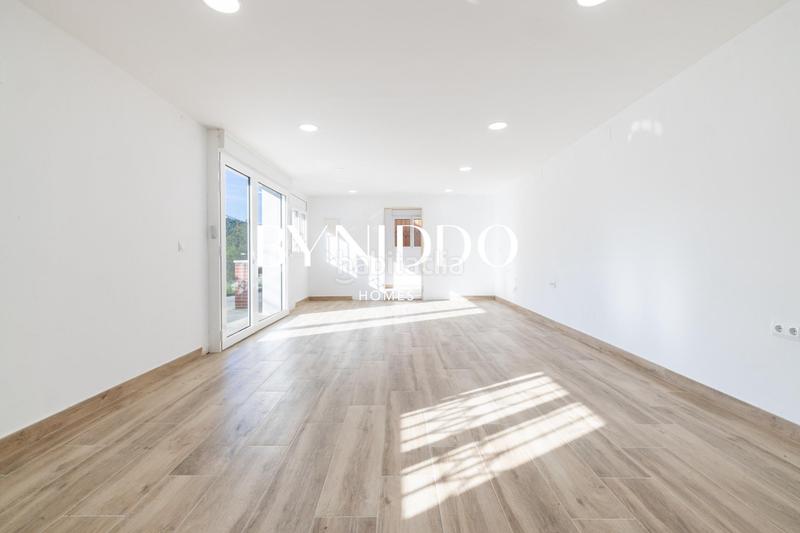 Foto 6f223e1e-b8e5-4d6a-a0ae-8a51460fb92d. Casa amb calefacció aparcament a Les Planes Sant Cugat del Vallès