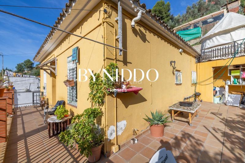 Foto 81e0348b-3bda-4ccf-9a98-f275daa7b11c. Casa amb calefacció aparcament a Les Planes Sant Cugat del Vallès