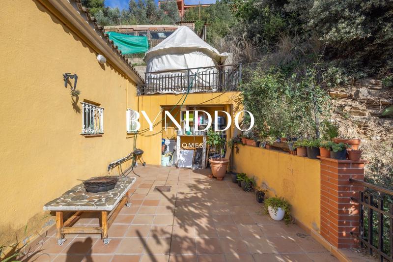 Foto ac7b6559-2ceb-4bb2-801b-e8cd5683ec52. Casa amb calefacció aparcament a Les Planes Sant Cugat del Vallès