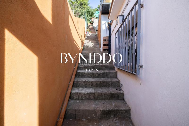 Foto c6923650-78c7-4e49-86cb-f9bad8a06255. Casa amb calefacció aparcament a Les Planes Sant Cugat del Vallès