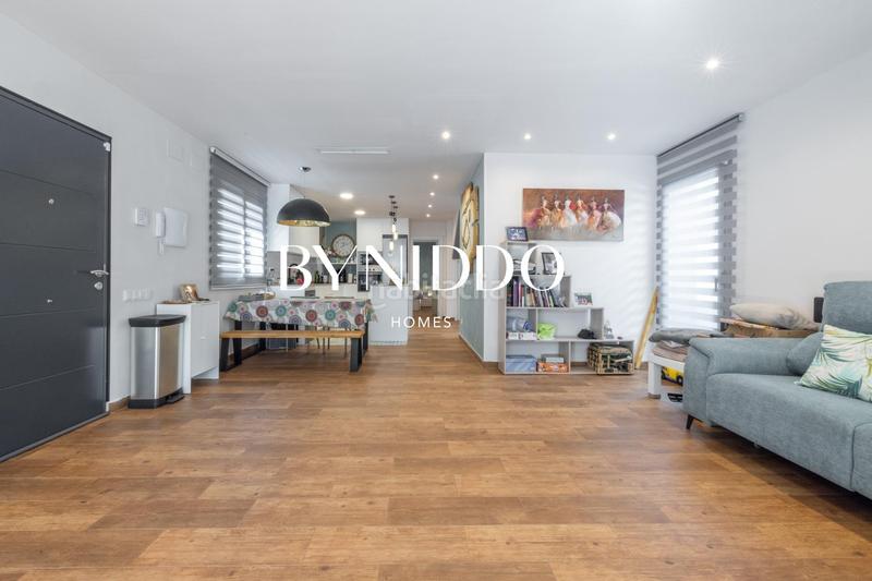 Foto bae41523-36d9-4e66-b7d6-3a58d2411b3d. Affitto casa con riscaldamento parcheggio in Mira-sol Sant Cugat del Vallès