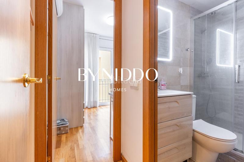 Foto 1f9599d6-d908-4ee9-b275-379376554a5a. Maison jumelée avec chauffage parking dans Centre - Estació Sant Cugat del Vallès