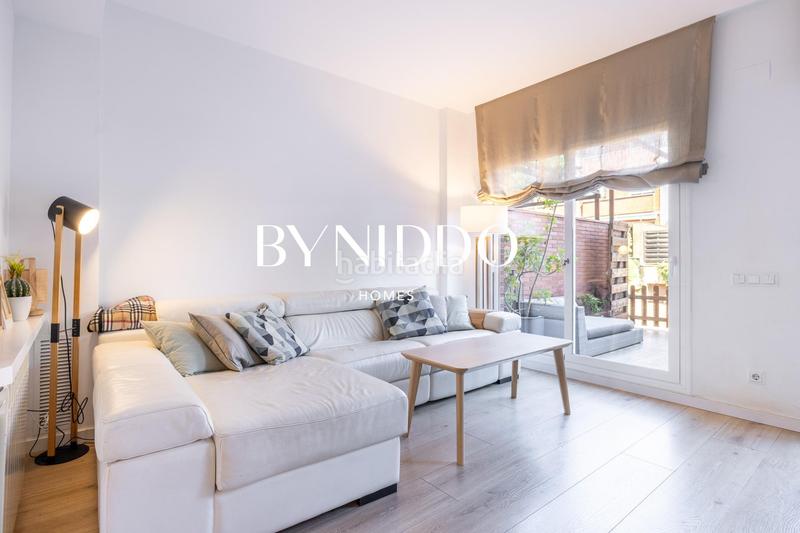 Foto 0063e28d-c552-4feb-bc65-e72e8b2f2208. Maison jumelée avec chauffage parking piscine dans Coll Favà Sant Cugat del Vallès