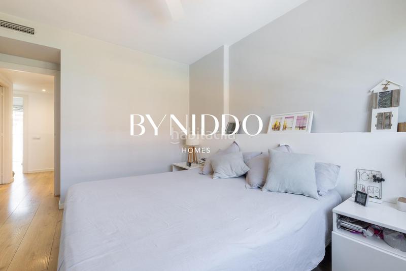 Foto 23723840-ff9e-4b4a-9b14-e43947a848d0. Maison jumelée avec chauffage parking piscine dans Coll Favà Sant Cugat del Vallès