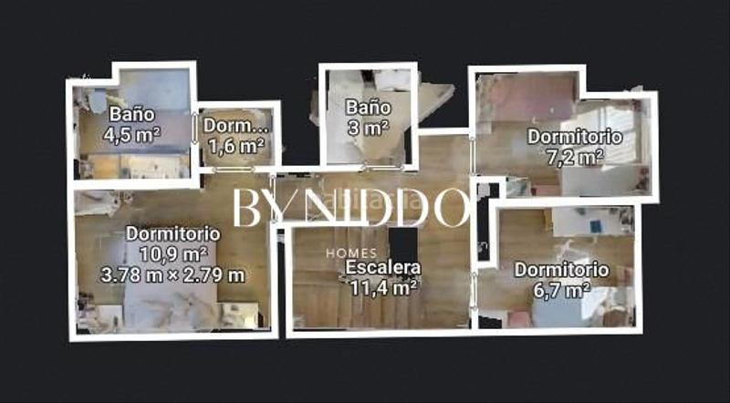 Foto 2be0c1b8-4b67-4cd2-b8b5-7f5d2e6c04dd. Maison jumelée avec chauffage parking piscine dans Coll Favà Sant Cugat del Vallès