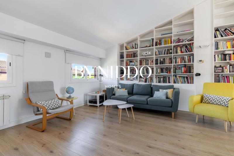 Foto 98af565b-0a1f-4063-aece-73df072d3517. Maison jumelée avec chauffage parking piscine dans Coll Favà Sant Cugat del Vallès