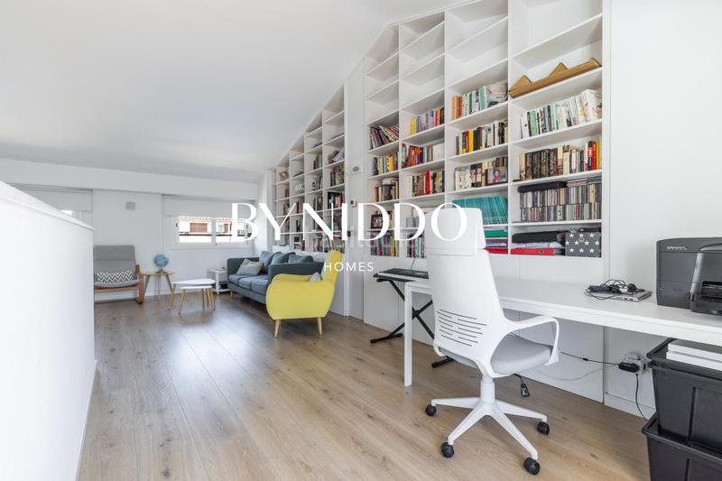 Foto a0afd2dd-0727-492e-b5c6-6a13daef3ae6. Maison jumelée avec chauffage parking piscine dans Coll Favà Sant Cugat del Vallès