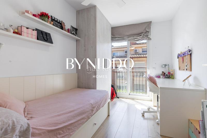 Foto a2ea7972-6792-4e08-ac31-bbc4068f9aae. Maison jumelée avec chauffage parking piscine dans Coll Favà Sant Cugat del Vallès