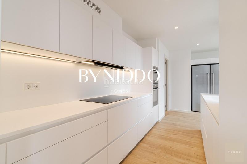 Foto 20767cda-6aa7-4d72-afe4-736e752f5813. Àtic amb calefacció aparcament a Centre - Estació Sant Cugat del Vallès