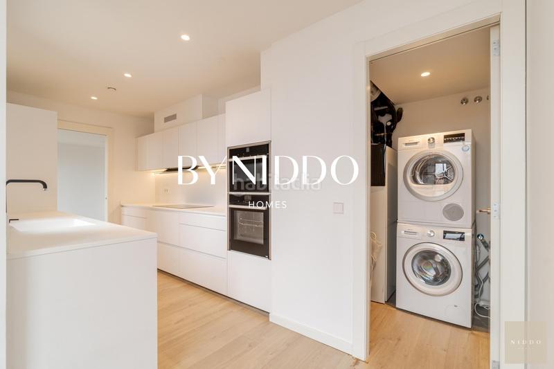 Foto 43a3f5d3-3855-4873-9e21-7ad2b16ee173. Àtic amb calefacció aparcament a Centre - Estació Sant Cugat del Vallès