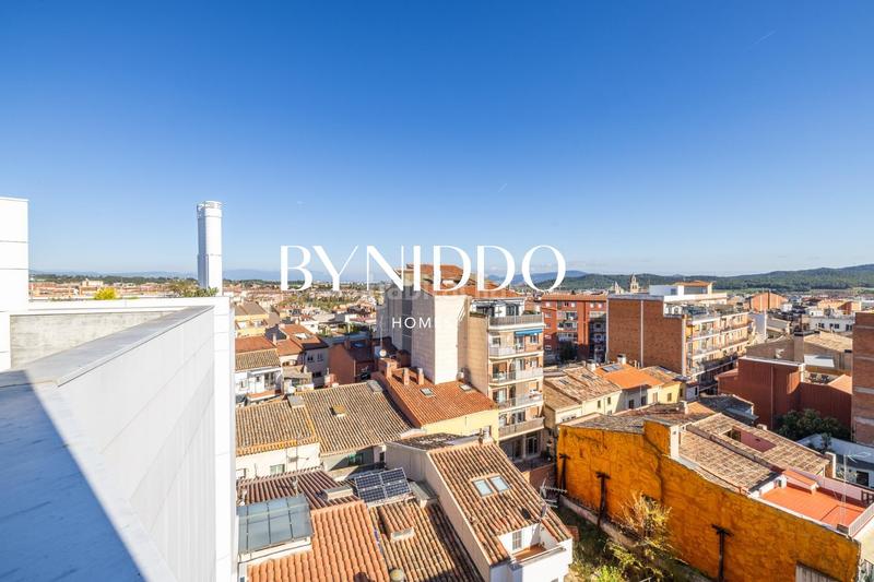 Foto 88f22233-088a-4f9e-9176-4de162956f6f. Àtic amb calefacció aparcament a Centre - Estació Sant Cugat del Vallès