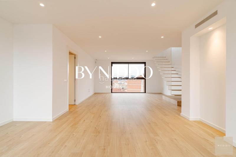 Foto ab65c5e2-40a8-4059-956b-9ae8625b3ad3. Àtic amb calefacció aparcament a Centre - Estació Sant Cugat del Vallès