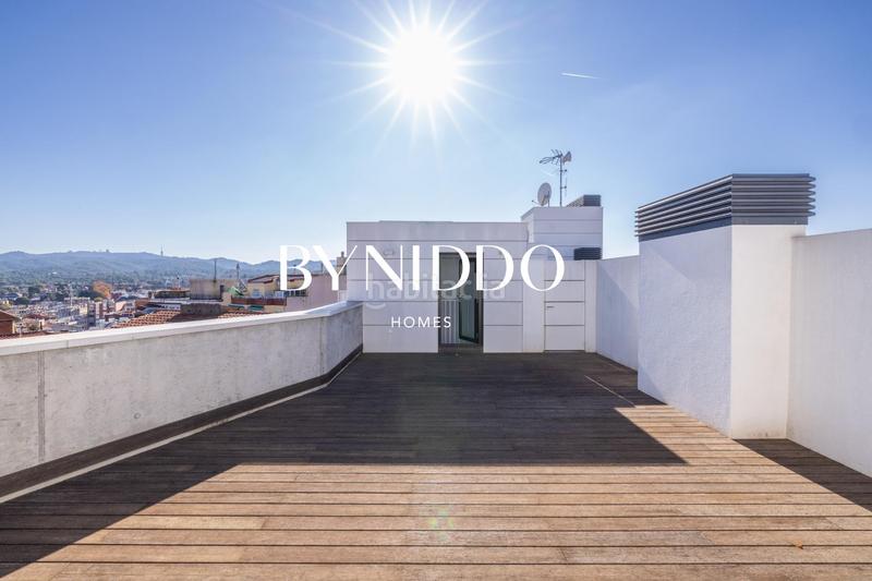 Foto ae42103e-979b-4474-b89e-cfb1e575a2d1. Àtic amb calefacció aparcament a Centre - Estació Sant Cugat del Vallès