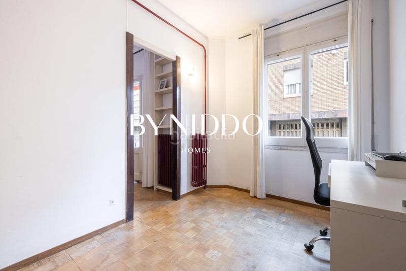 Foto 095ea6a1-4381-447b-a120-cf39ff780c16. Pis amb calefacció aparcament a Putget - Farró Barcelona