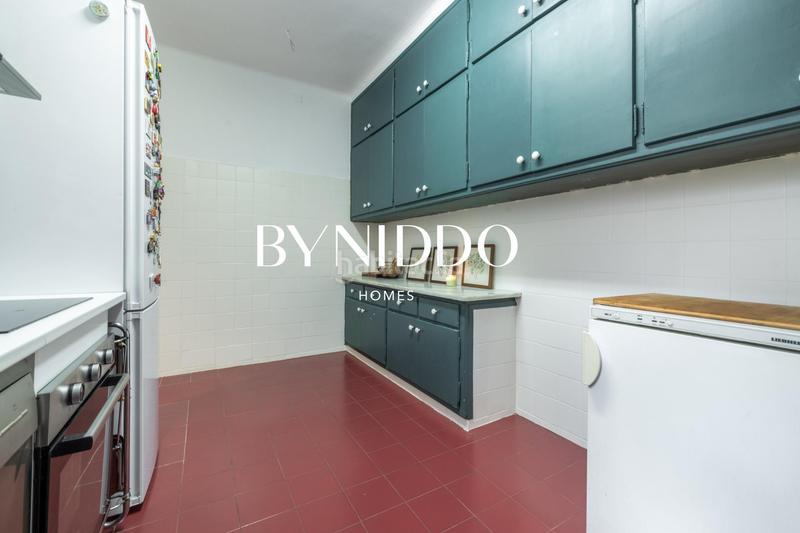 Foto 11075e8f-22c6-45e4-a6f8-517cffa47538. Pis amb calefacció aparcament a Putget - Farró Barcelona