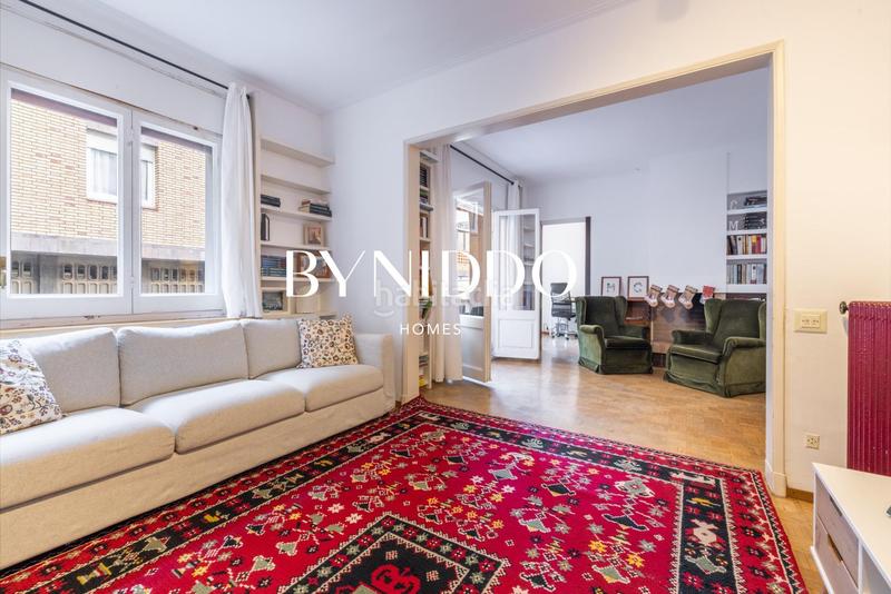 Foto 33706ed3-4610-48ff-871a-426f11907fac. Pis amb calefacció aparcament a Putget - Farró Barcelona