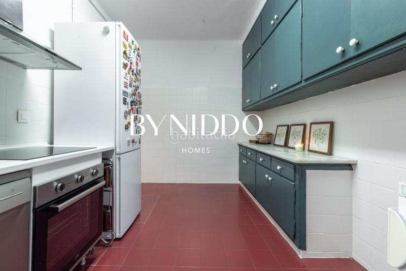 Foto 758a65ff-ff2e-4a25-8d33-6a223d4a3581. Pis amb calefacció aparcament a Putget - Farró Barcelona