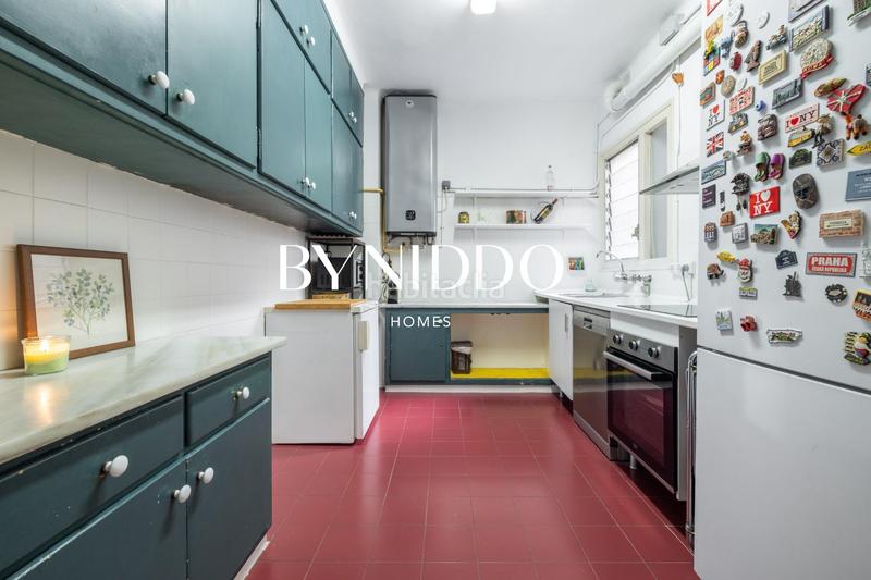 Foto 9163e61b-fb0c-46e5-a6bc-f7d066324c7e. Pis amb calefacció aparcament a Putget - Farró Barcelona