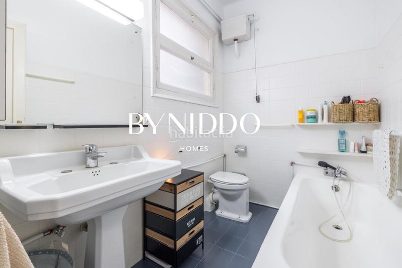 Foto a69a6aaa-78a4-4b8c-8139-383cc8686556. Pis amb calefacció aparcament a Putget - Farró Barcelona