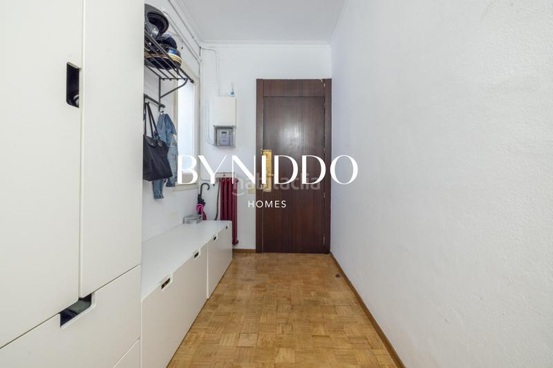 Foto b670e346-b778-411c-85e3-5b712408b293. Pis amb calefacció aparcament a Putget - Farró Barcelona