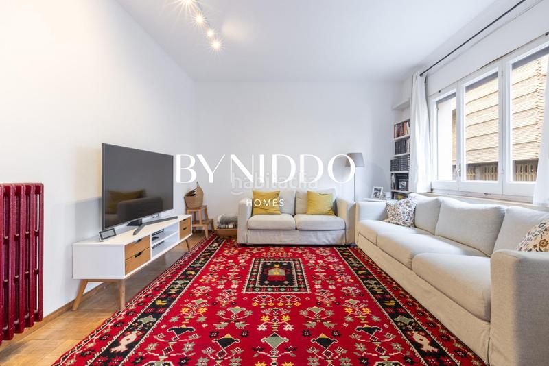 Foto bd6d707f-9805-4c44-9cd0-9d705bbe34f1. Pis amb calefacció aparcament a Putget - Farró Barcelona