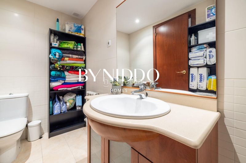 Foto 464381ec-34b8-48d9-a906-084e1b2127bf. Dúplex amb calefacció aparcament a Sant Ramón Cerdanyola del Vallès