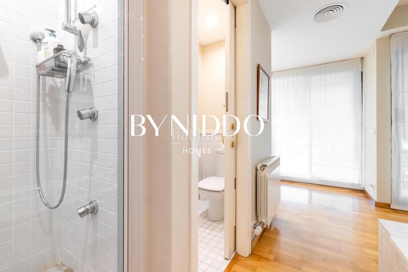 Foto 057e4732-f96c-4305-8f3e-0308d6613318. Erdgeschoss mit heizung parking pool in Arxiu Sant Cugat del Vallès