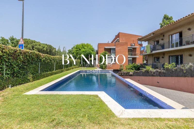 Foto 064c7ebc-7191-45e7-a448-164514702d93. Erdgeschoss mit heizung parking pool in Arxiu Sant Cugat del Vallès