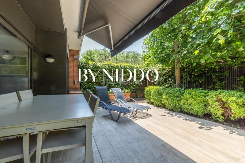 Foto 0c640586-411c-4ad0-ad77-74c5532c3502. Erdgeschoss mit heizung parking pool in Arxiu Sant Cugat del Vallès