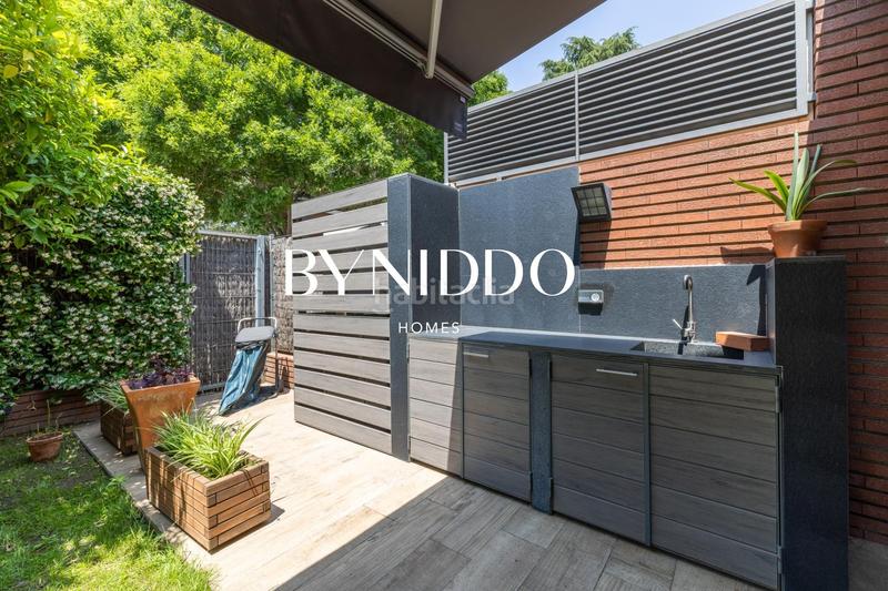 Foto 26bc9dc9-e5ea-4173-8aec-68a38cc537d2. Erdgeschoss mit heizung parking pool in Arxiu Sant Cugat del Vallès