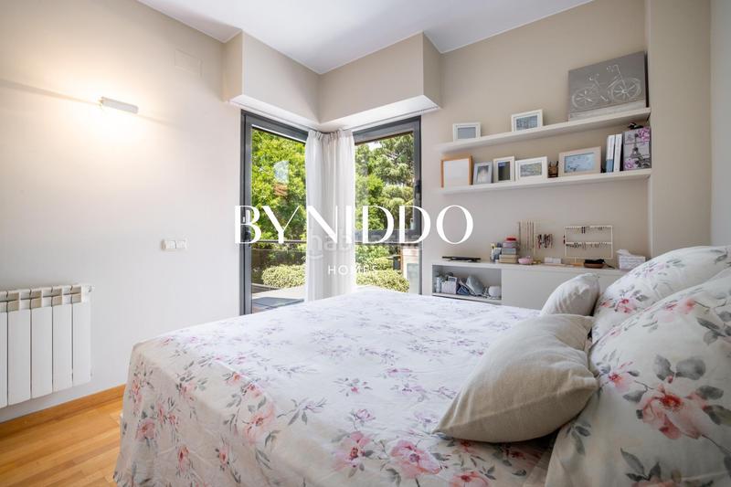 Foto 3bd91ef9-c29a-4020-9797-dfc584a06a0a. Erdgeschoss mit heizung parking pool in Arxiu Sant Cugat del Vallès