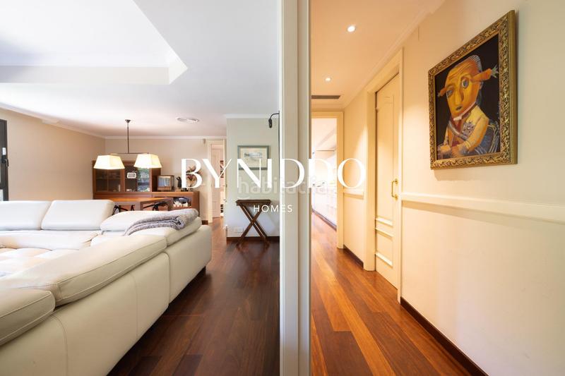 Foto 4e23df7e-f624-4b80-8be2-6bd464fe9a7b. Erdgeschoss mit heizung parking pool in Arxiu Sant Cugat del Vallès