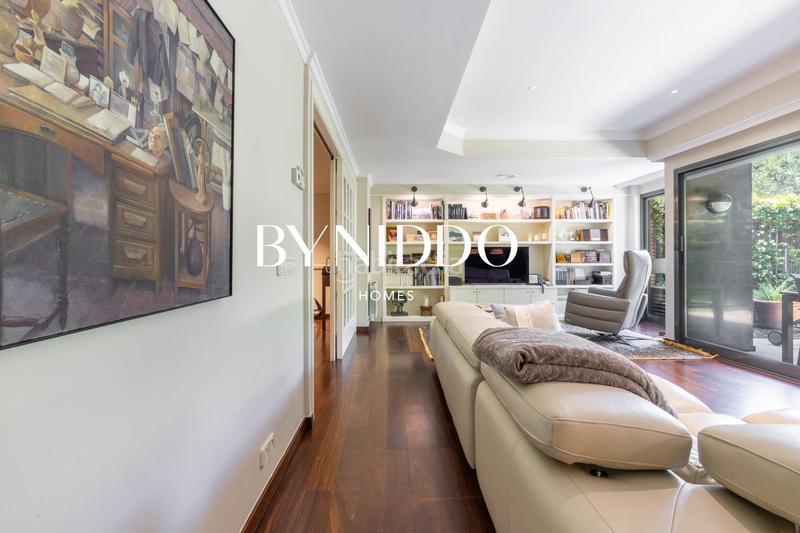 Foto 4e2e13d8-fca1-42e7-8620-b10ad7055abe. Erdgeschoss mit heizung parking pool in Arxiu Sant Cugat del Vallès