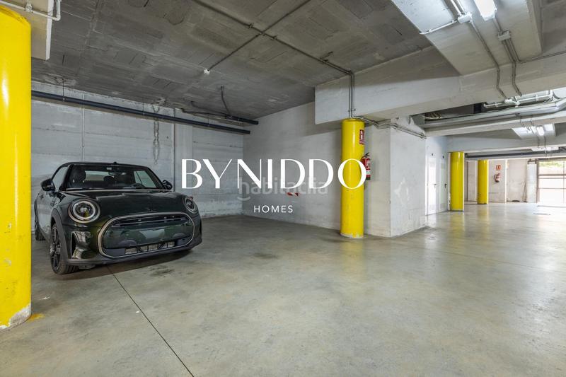 Foto 5c2c9dfe-f3c1-47c2-9ae3-33f54a65ff11. Erdgeschoss mit heizung parking pool in Arxiu Sant Cugat del Vallès