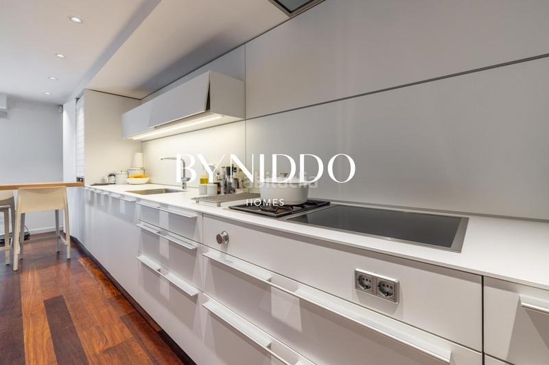 Foto 718ab48a-5d96-45f2-8348-25df96bf4008. Erdgeschoss mit heizung parking pool in Arxiu Sant Cugat del Vallès