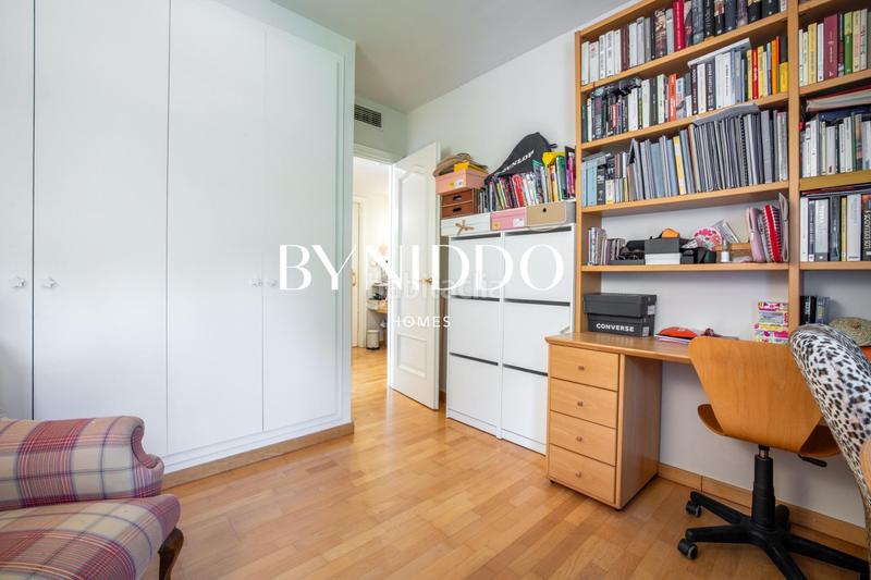 Foto 7ef1724a-1ef4-4c81-bd14-43b573cde85b. Erdgeschoss mit heizung parking pool in Arxiu Sant Cugat del Vallès