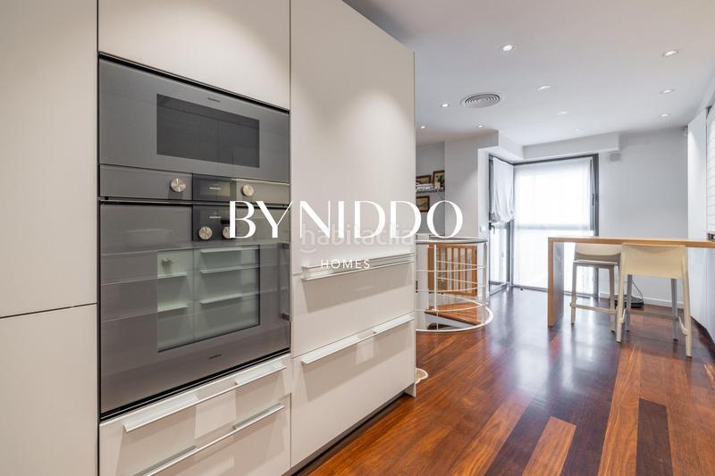 Foto 8d5e9487-d35d-430f-9eaa-cf96ceedd7b5. Erdgeschoss mit heizung parking pool in Arxiu Sant Cugat del Vallès