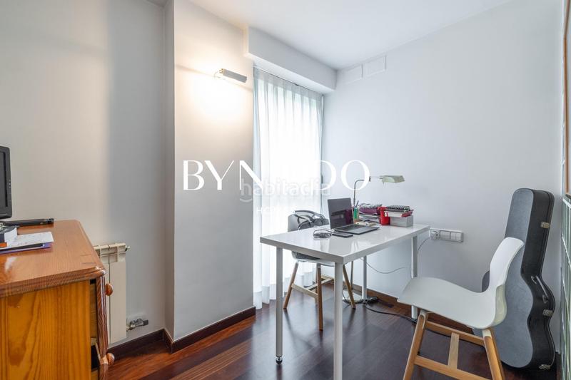 Foto 9836f2c6-4e7a-4114-8475-6c47762c80fe. Erdgeschoss mit heizung parking pool in Arxiu Sant Cugat del Vallès