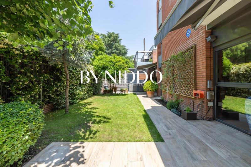 Foto a7e3fea6-b072-49b6-b1a2-195acf6a1fac. Erdgeschoss mit heizung parking pool in Arxiu Sant Cugat del Vallès