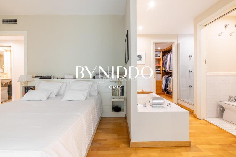 Foto b21e445d-fad4-4f30-abbe-1551252b477d. Erdgeschoss mit heizung parking pool in Arxiu Sant Cugat del Vallès