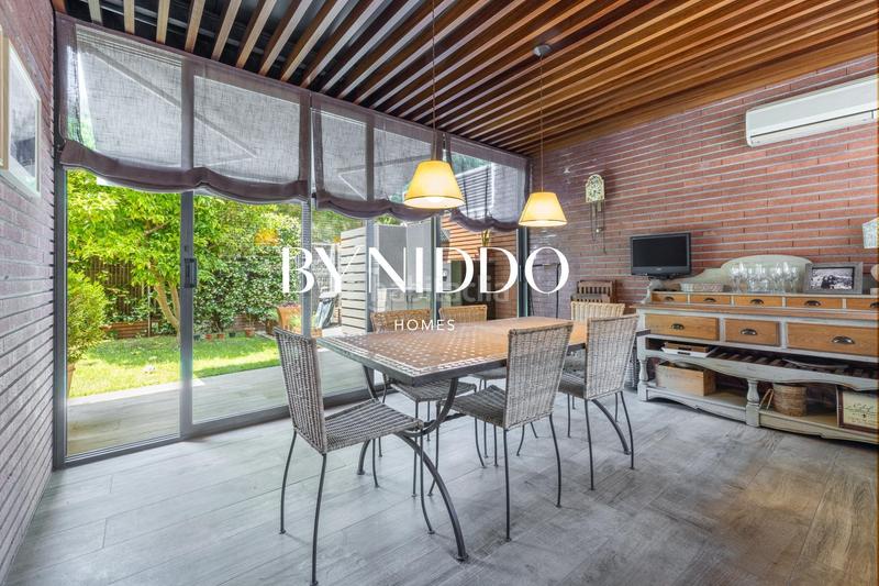 Foto de0353aa-9468-40d9-9258-c0de7eb1d8cd. Erdgeschoss mit heizung parking pool in Arxiu Sant Cugat del Vallès