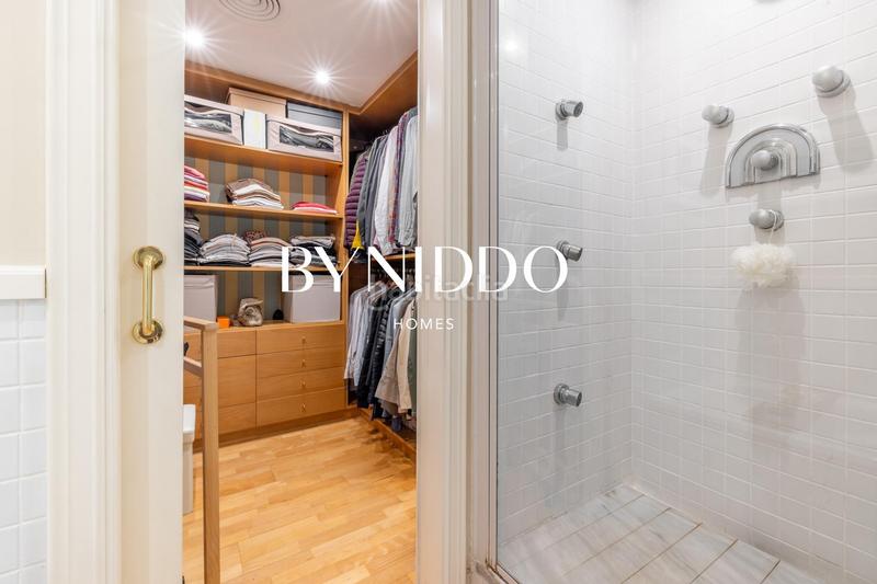 Foto f599d84a-e783-4b52-8151-0455f305c96d. Erdgeschoss mit heizung parking pool in Arxiu Sant Cugat del Vallès